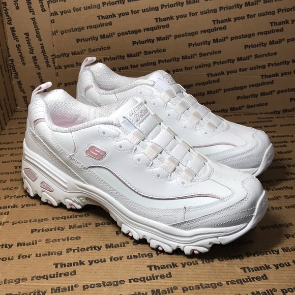 skechers pink tennis shoes